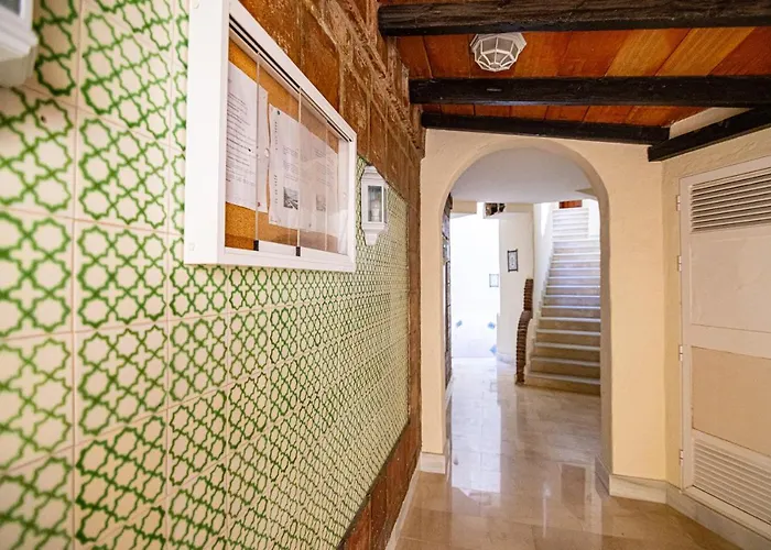 شقة Sunstay Seaside Flat I Puerto Marina بينالماذينا