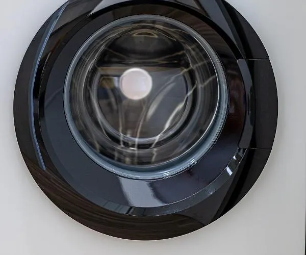 Sunstay Seaside Flat I Puerto Marina شقة بينالماذينا