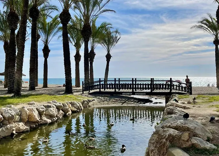 شقة Sunstay Seaside Flat I Puerto Marina بينالماذينا